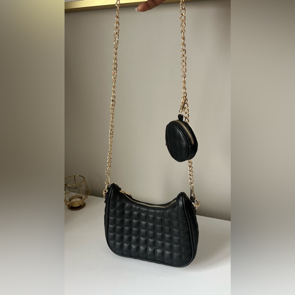 Black Crossbody
